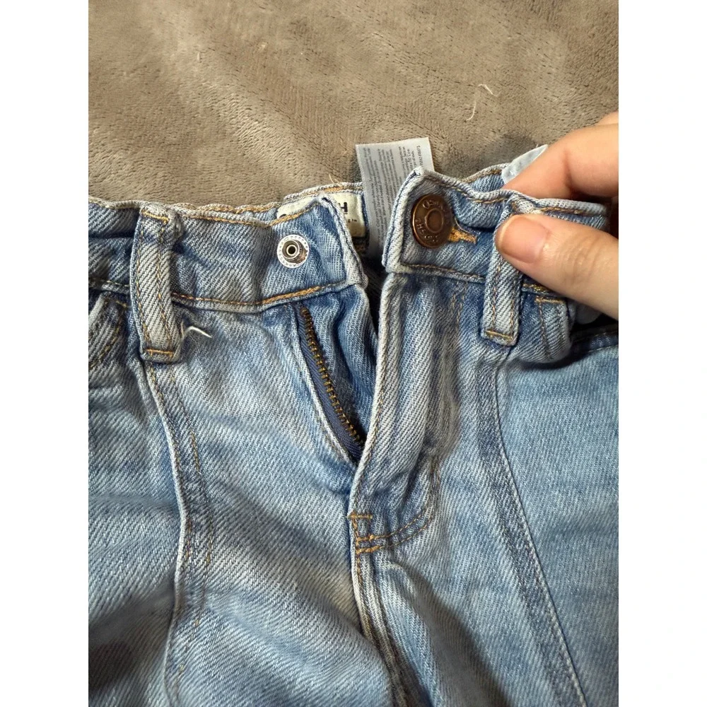 Oshkosh Size 5 Girl Light Wash Flare Jeans‎ Y2K Front Slit Causal Adjustable